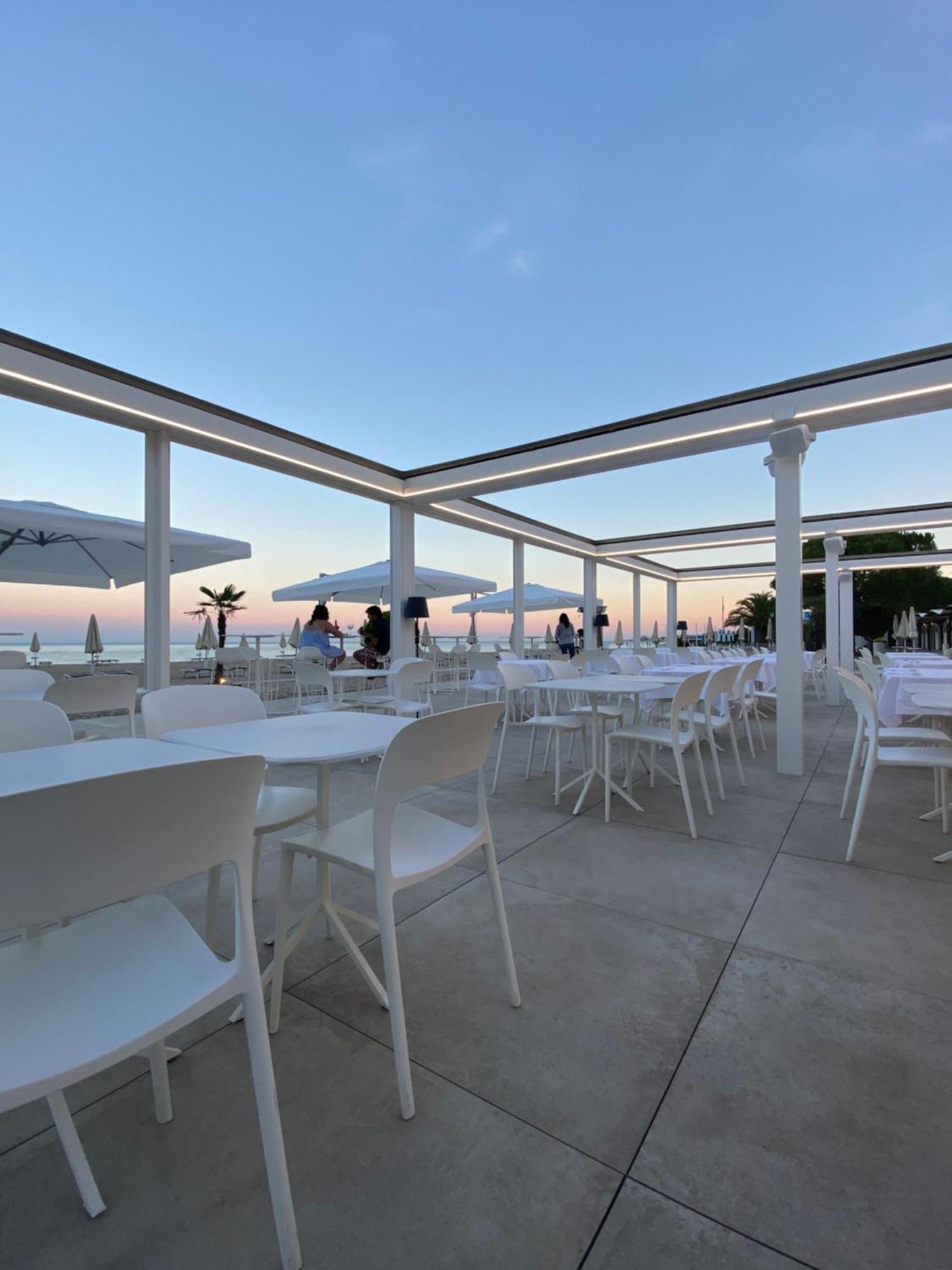 Marino1958 Rta Hotel Numana Ngoại thất bức ảnh